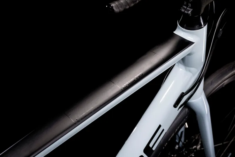 Cube Attain Pro Disc Brake Road Bike Sky Grey n Black - 58cm-3